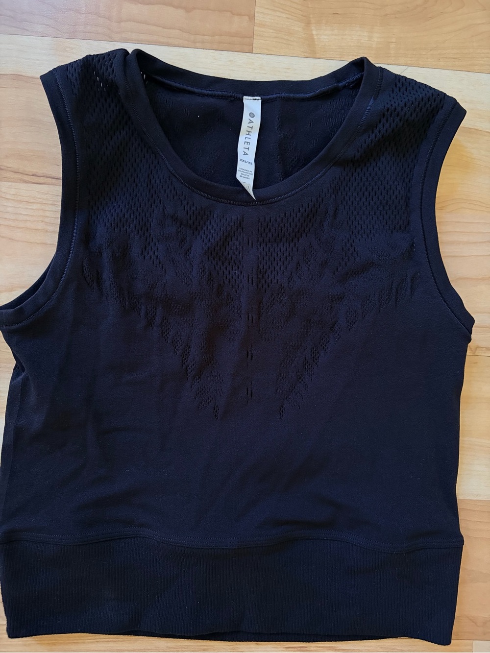 Athleta Black Mesh Sleeveless Crop Top - Picture 2 of 6